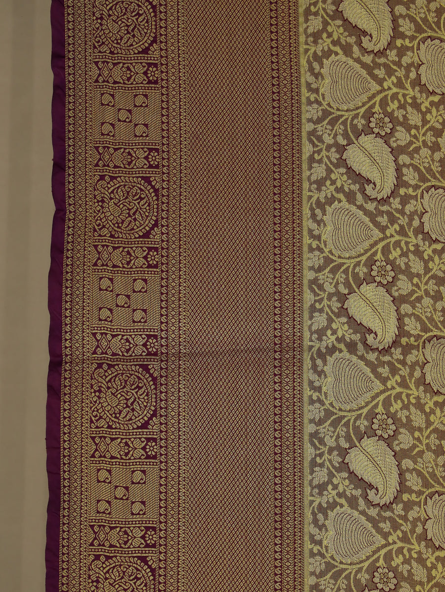 Antique Gold Kanchipuram Inspired Semi Silk Saree with Medium Medium Contrast Border