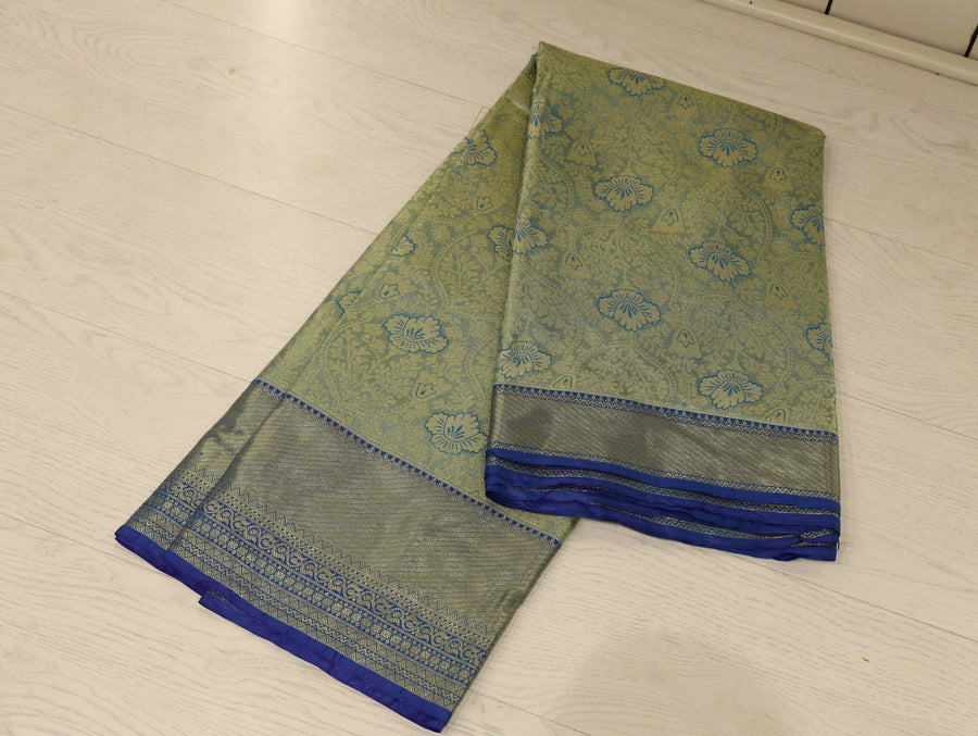 Mint Green Uppada Inspired Semi Silk Saree with Medium Medium Contrast Border