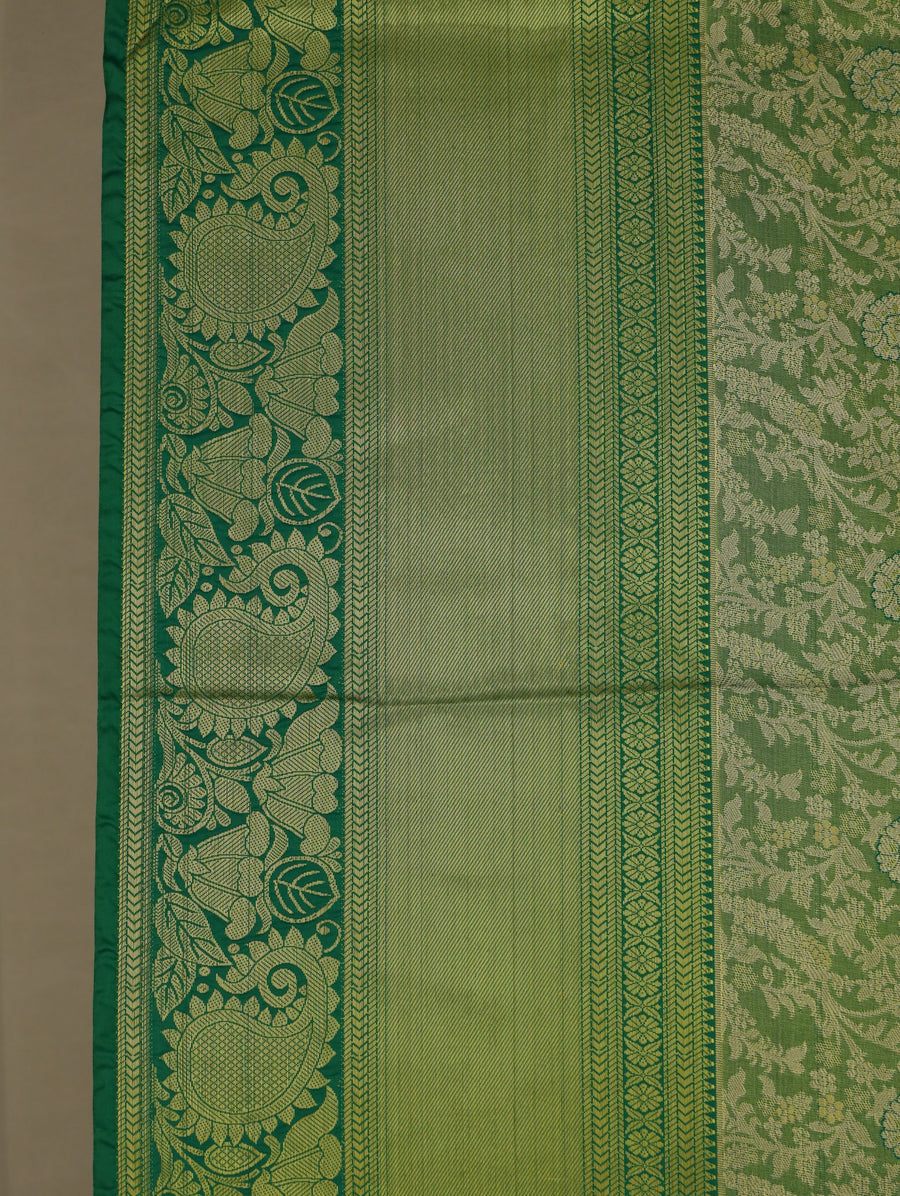 Emerald Green Kanchipuram Inspired Semi Silk Saree with Medium Medium Self Border