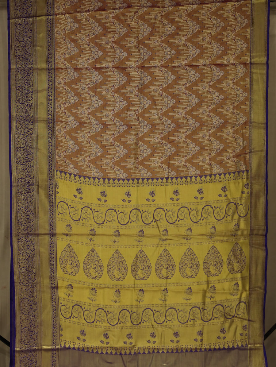 Burnt Orange Gadwal Inspired Semi Silk Saree with Medium Medium Contrast Border