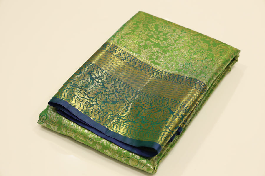 Emerald Green Gadwal Inspired Semi Silk Saree with Wide Contrast Border