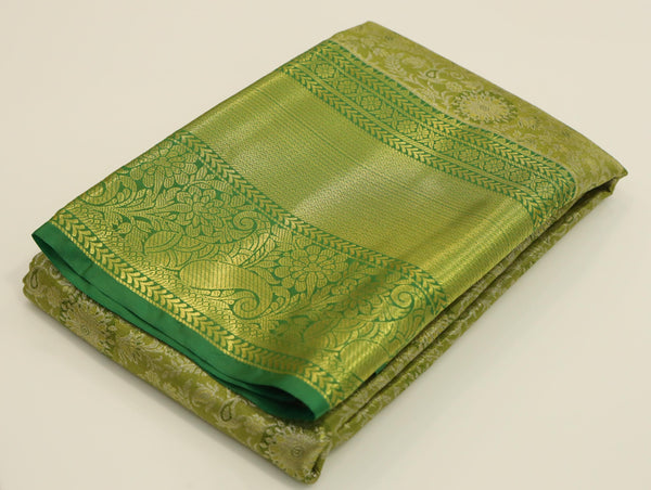 Emerald Green Gadwal Inspired Semi Silk Saree with Wide Contrast Border