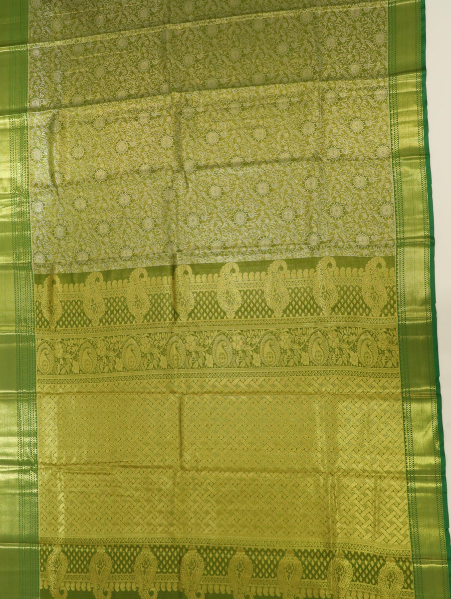 Emerald Green Gadwal Inspired Semi Silk Saree with Wide Contrast Border